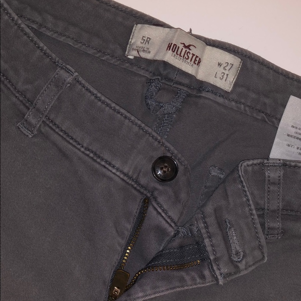 Hollister - size 5regular - gray jeans